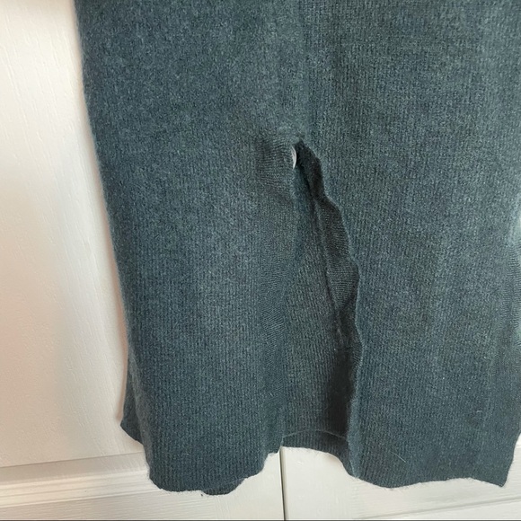 Cynthia Rowley Sweater Tunic - Picture 6 of 7